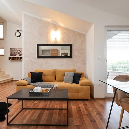 Apartments Anita 宁 外观 照片
