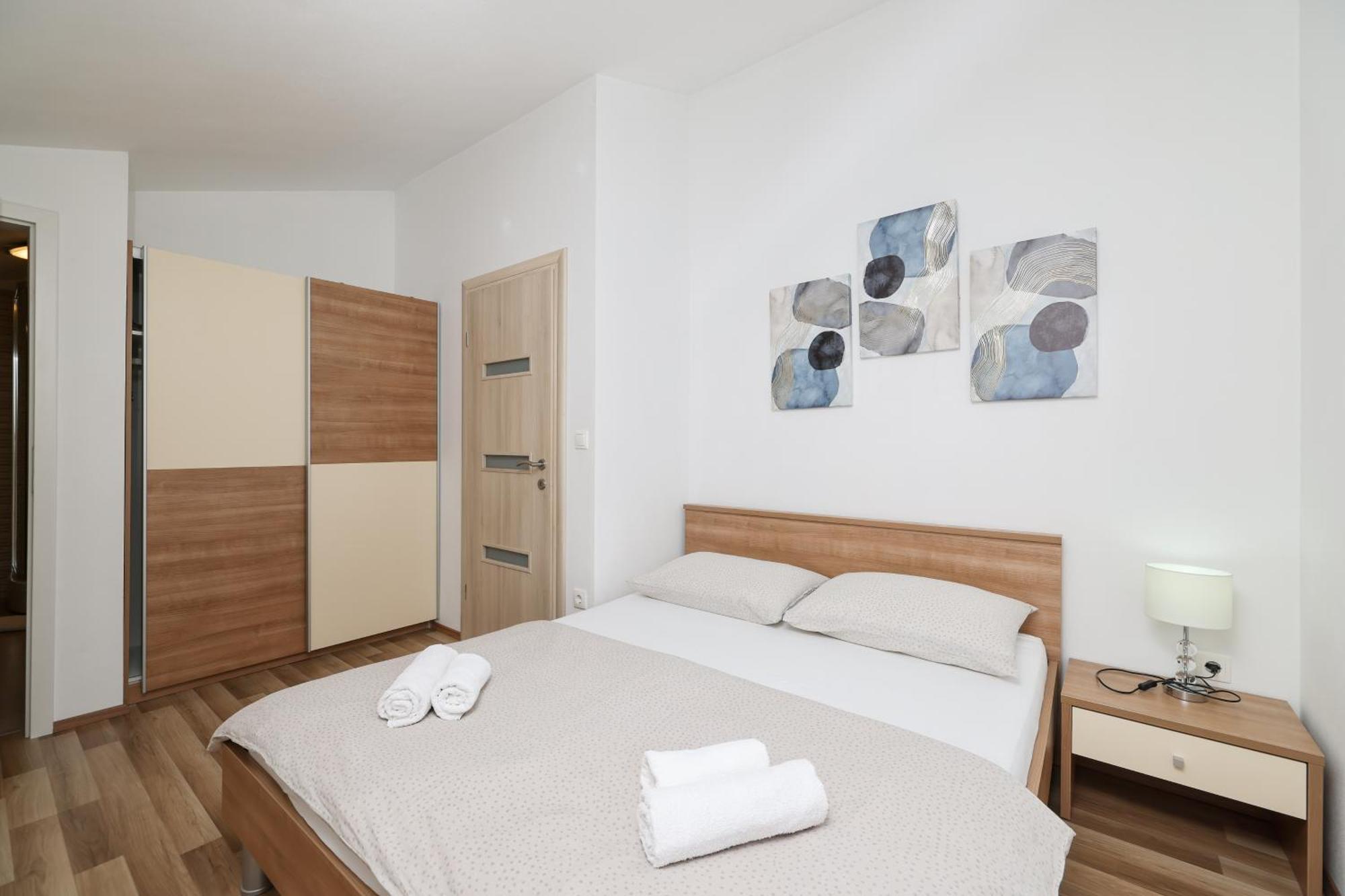 Apartments Anita 宁 外观 照片